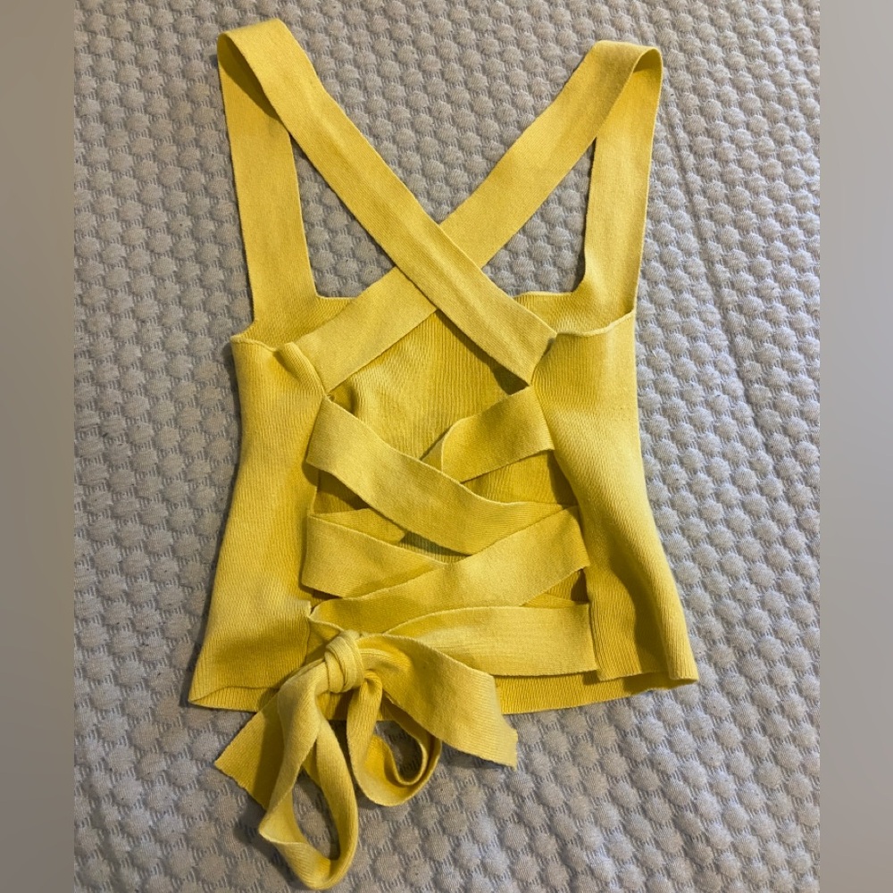 Le Lis Collection Ribbed Knit Cami - Picture 2 of 2